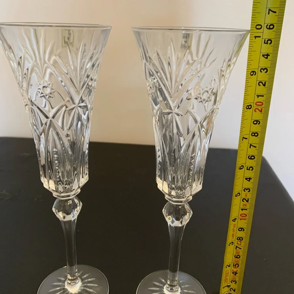 NWT Two Beautiful Crystal Champange Flutes. Made by JG Durand Cut Crystal France - Picture 3 of 5